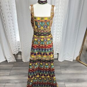 Alice and Olivia Embroidered Hand-Beaded Gown with Choker US 8 Thob/Henna/Gala